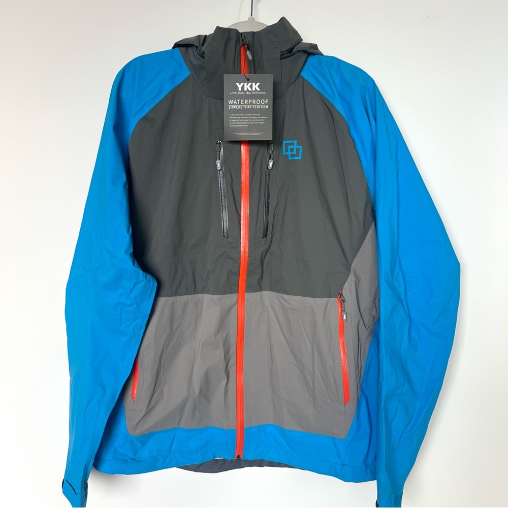 NWT Hexa Rain Jacket